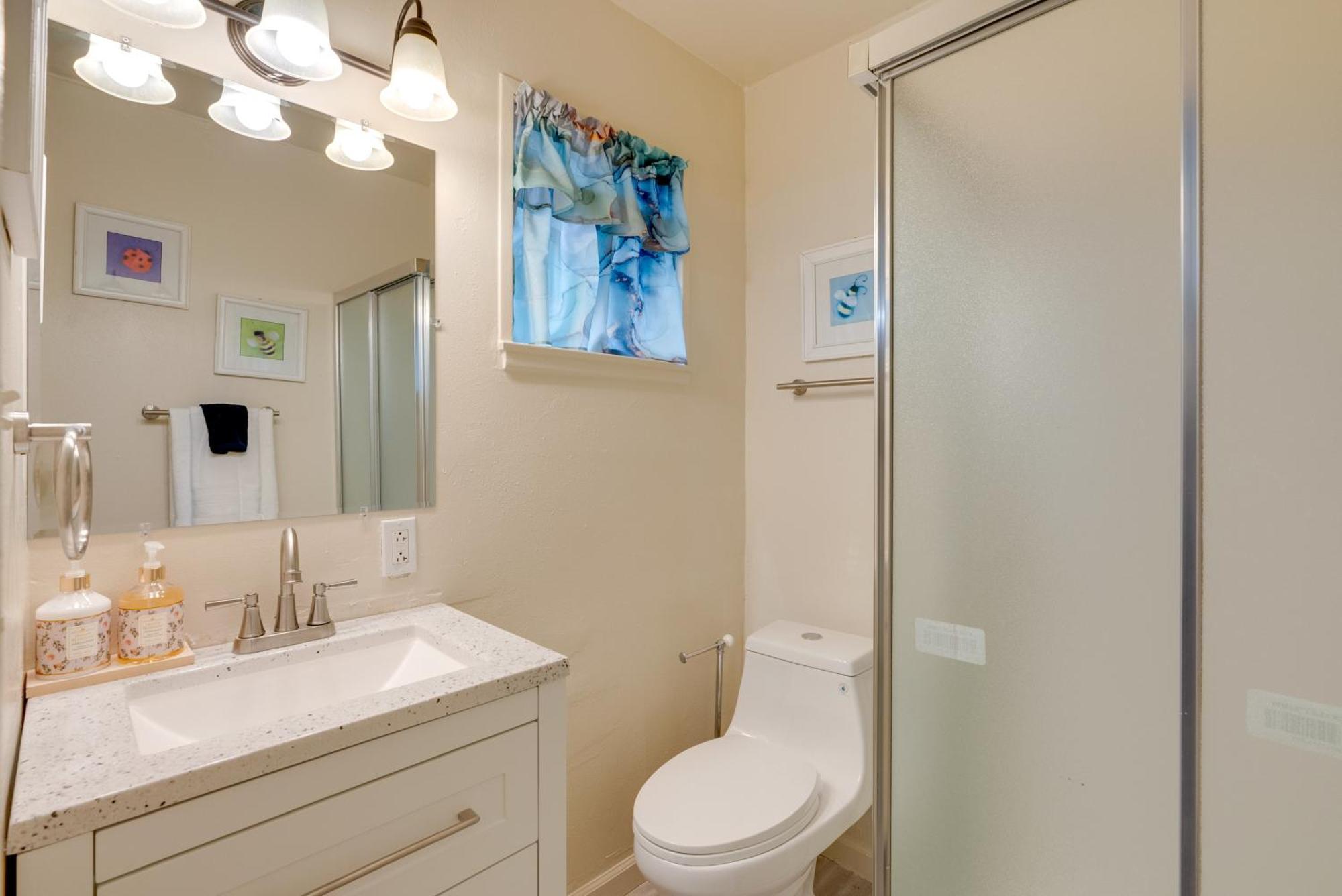 Breezy Fresno Home - Near Airport And Downtown Kültér fotó
