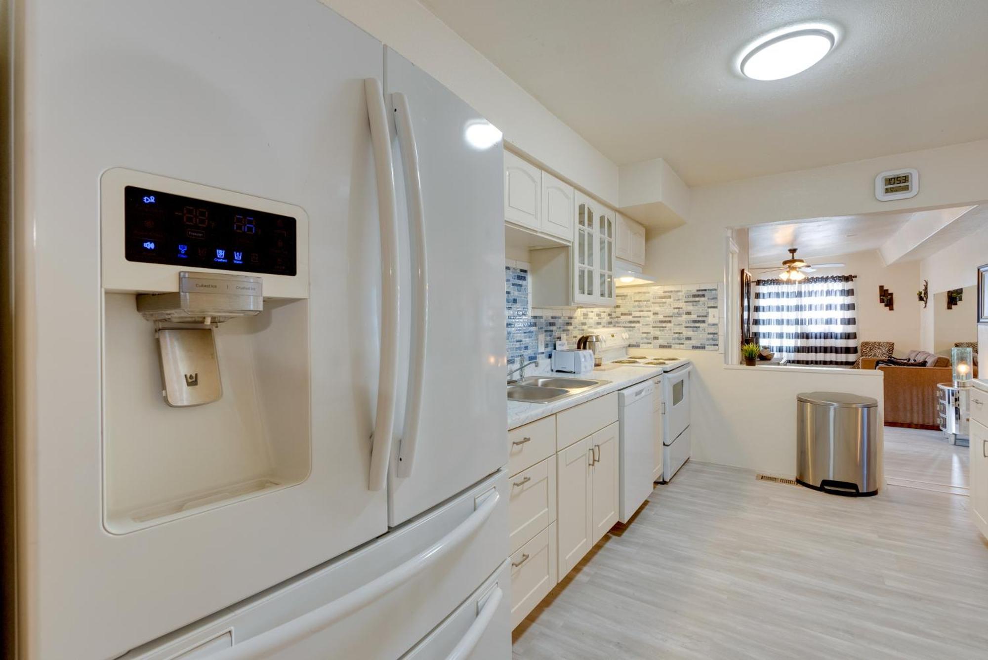 Breezy Fresno Home - Near Airport And Downtown Kültér fotó